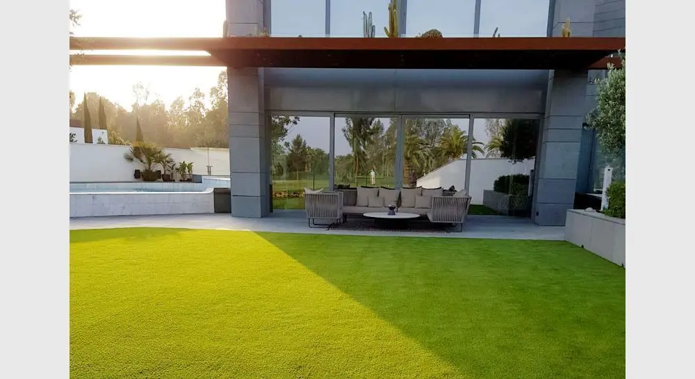 <b>Cómo limpiar césped artificial en balcones: Guía completa</b> - Cómo limpiar césped artificial en interiores cesped artificial balcon limpieza - Cómo limpiar césped artificial en interiores